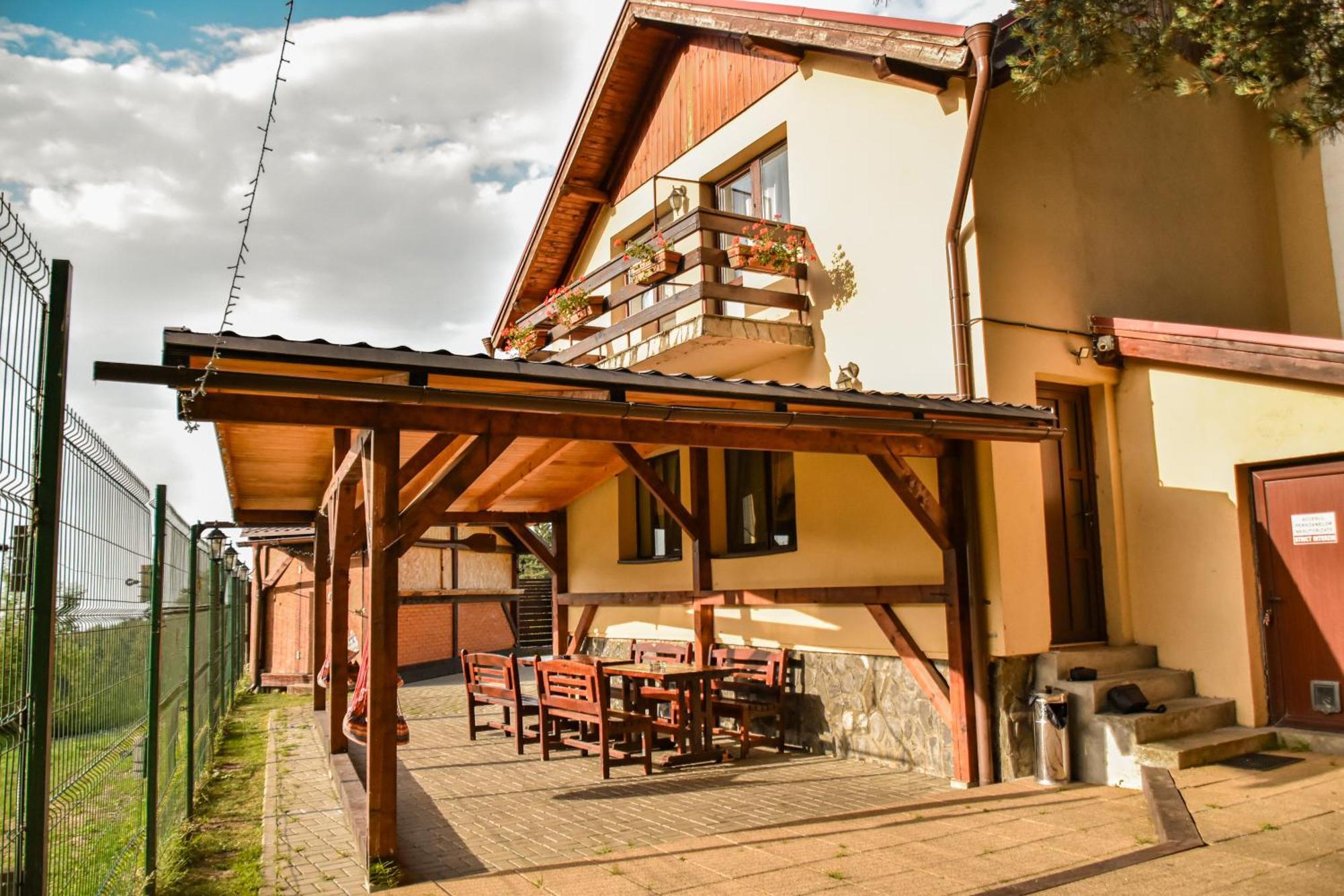Casa Georgea Villa Săcele Exterior photo